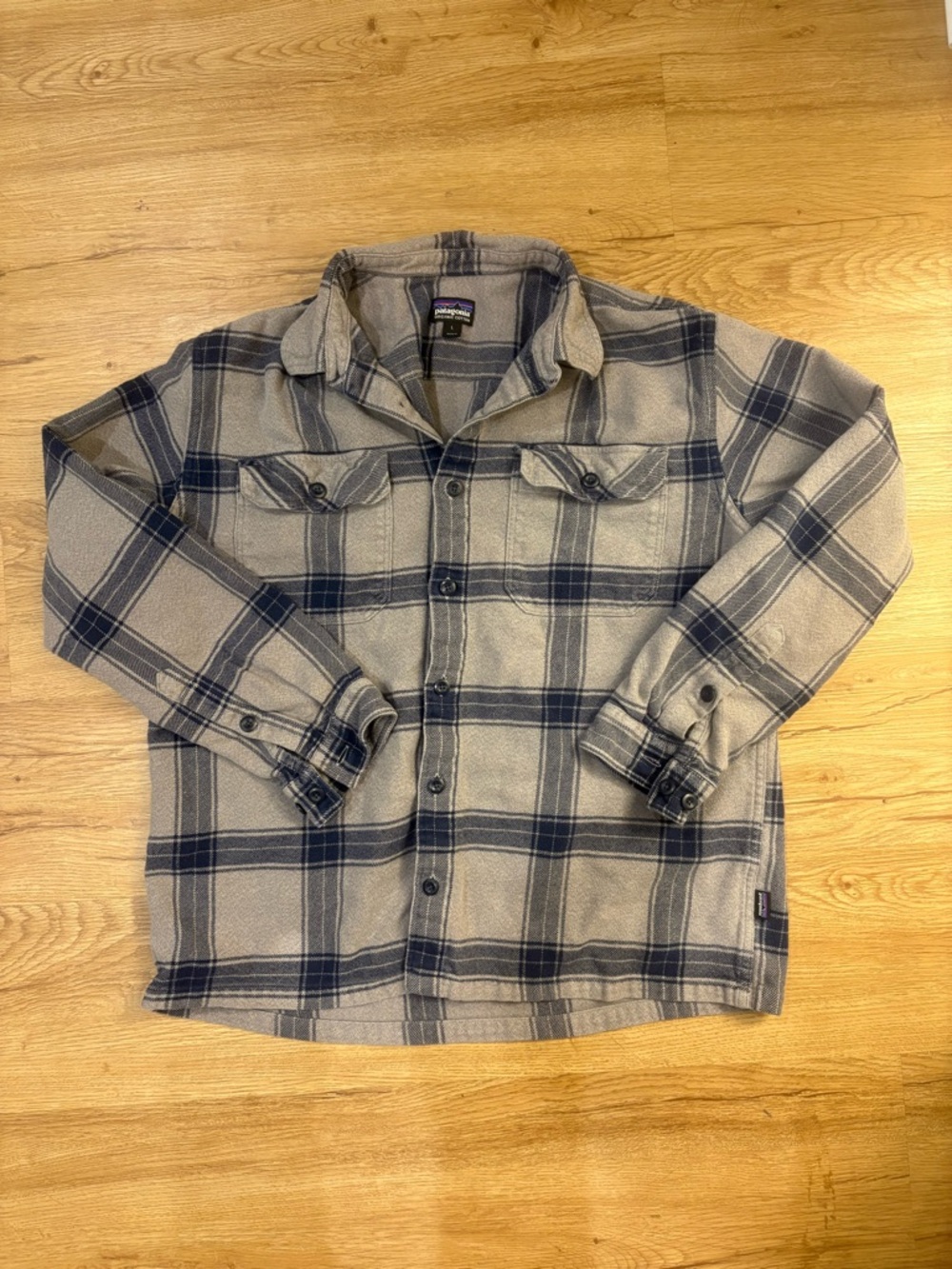Patagonia Blue & Gray Plaid Flannel